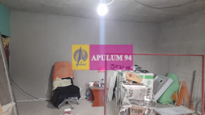 Ocazie! Se vinde casa 2 cam la 135.000 eur in Giulesti